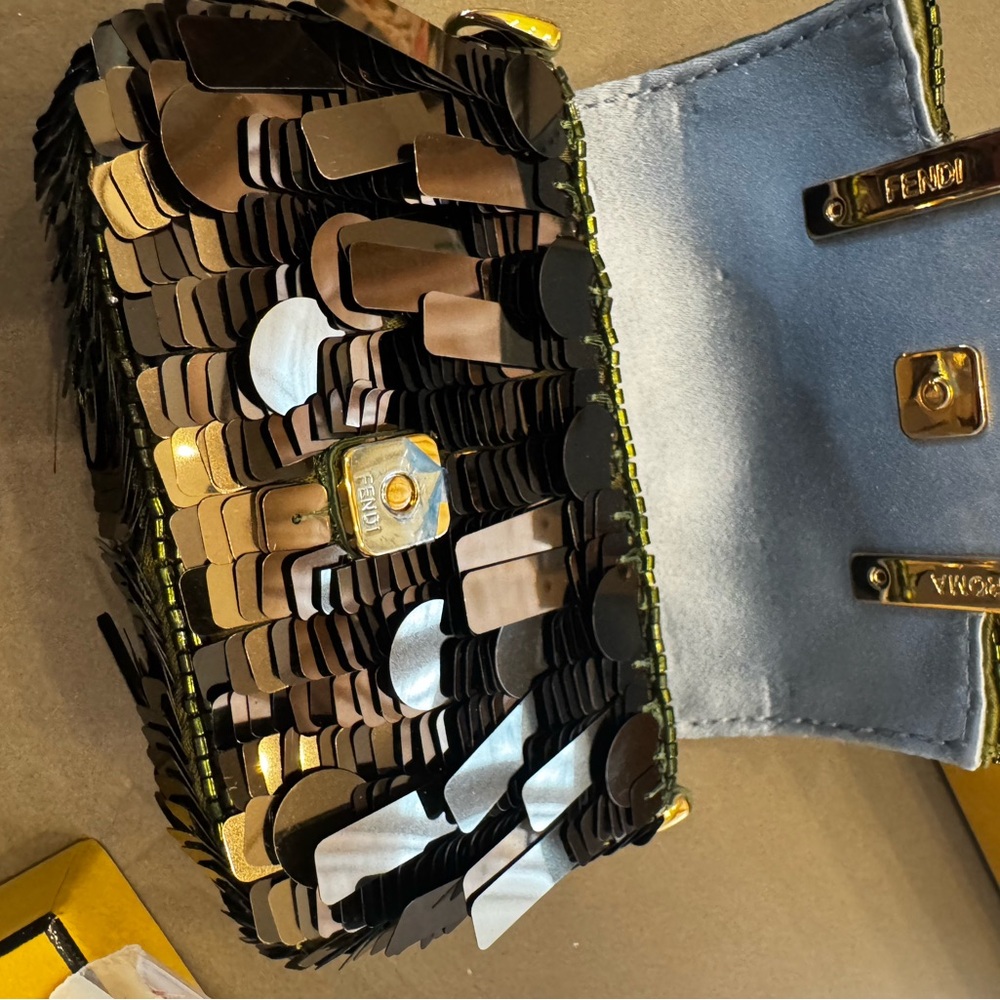 Fendi Sequin Nano Baguette - Picture 5 of 8